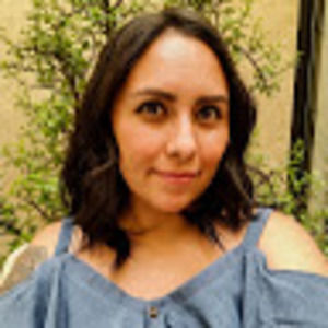 Meet your Posher, Esmeralda